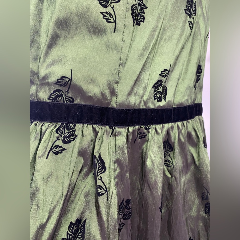 ❗️SOLD❗️Neca Twilight Bella Swan Birthday Dress New Moon Size 2XL - Picture 8 of 16